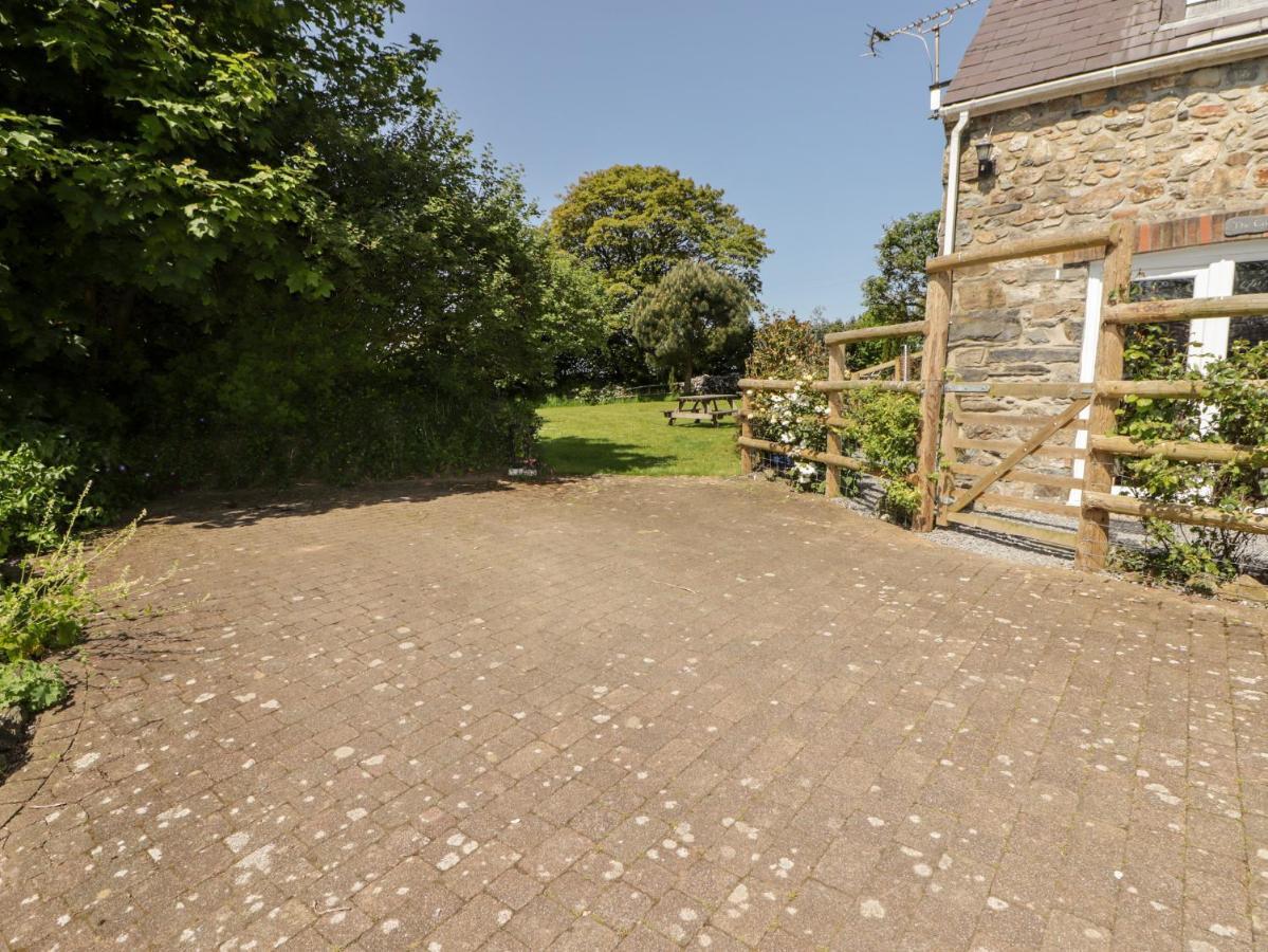 The Coach House Villa Haverfordwest Exterior photo